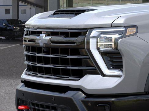 New 2026 Chevrolet Silverado 2500 LTZ w/ LTZ Plus Package AWD/4WD image 13