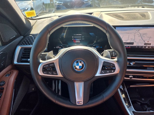 Certified 2024 BMW X5 xDrive50e w/ Executive Package AWD/4WD image 14