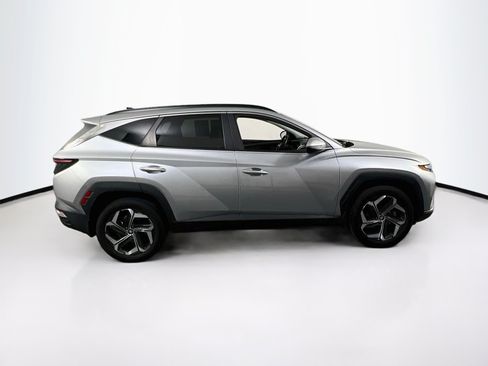 Used 2023 Hyundai Tucson SEL w/ Convenience Package AWD/4WD image 4
