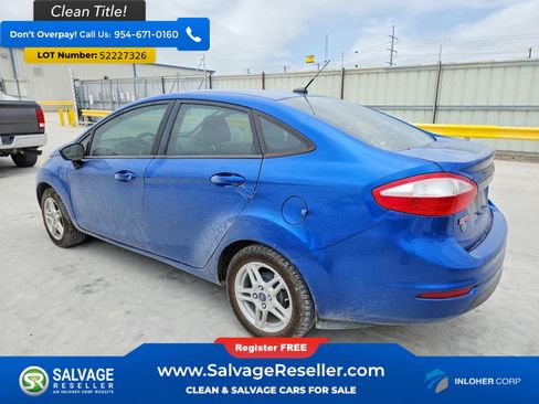 Used 2018 Ford Fiesta SE FWD image 3