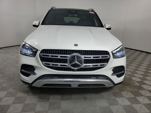 Used 2024 Mercedes-Benz GLE 350 4MATIC image 3