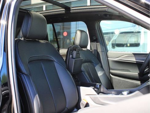 New 2026 Jeep Grand Cherokee Limited AWD/4WD image 23