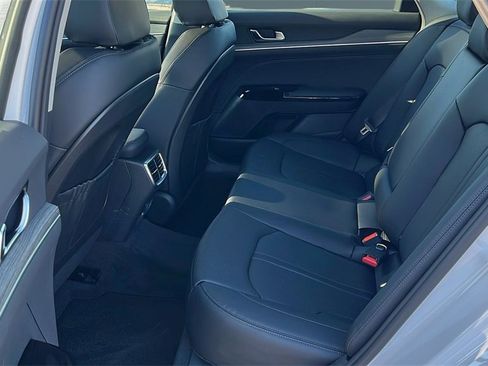 New 2026 Kia K5 EX image 8