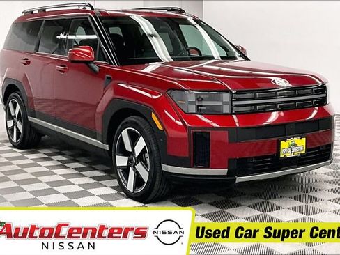 Used 2025 Hyundai Santa Fe Limited FWD image 1