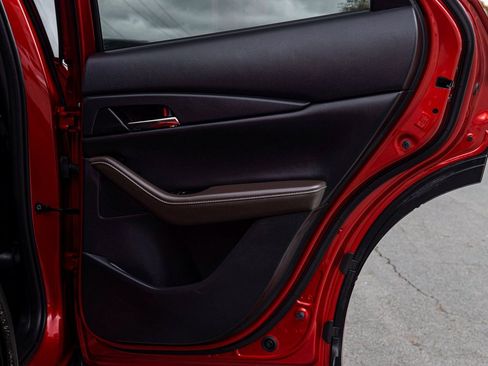 Used 2022 MAZDA CX-30 2.5 Turbo w/ Premium Plus Pkg image 11