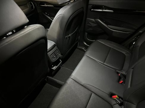 Certified 2026 Kia Seltos EX w/ EX Sunroof Package image 16