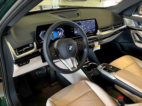 Used 2025 BMW X1 xDrive28i w/ Convenience Package image 8
