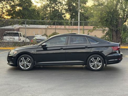 Used 2021 Volkswagen Jetta R-Line FWD image 9