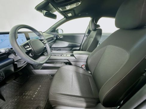 Used 2024 Hyundai Ioniq 6 SE image 13