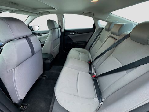 Used 2018 Honda Civic EX image 16
