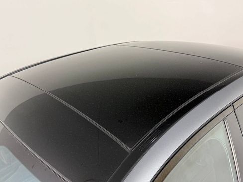 Used 2023 Mercedes-Benz E 450 4MATIC Sedan image 15
