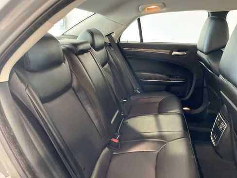 Used 2019 Chrysler 300 Touring L w/ Quick Order Package 22F RWD image 15