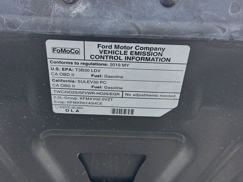 Used 2019 Ford Fusion SE image 20