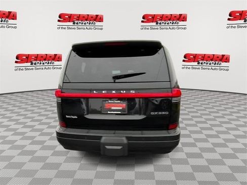 Used 2024 Lexus GX 550 image 8