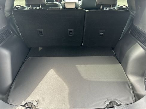 New 2025 Ford Escape SE image 7