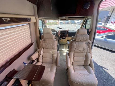 Used 2008 Dodge Sprinter 2500 image 20