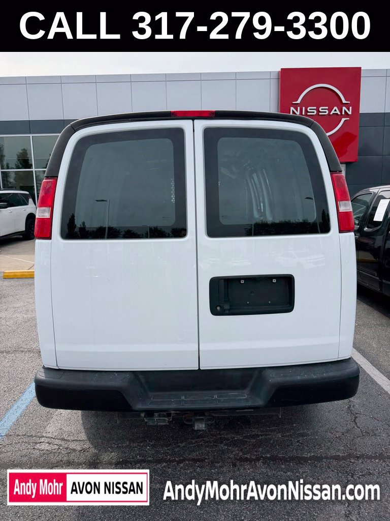Used 2023 Chevrolet Express 2500 w/ Driver Convenience Package RWD image 5