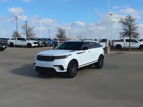 Used 2023 Land Rover Range Rover Velar R-Dynamic S image 3