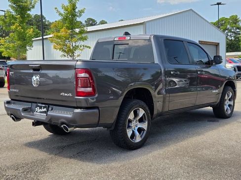 Used 2023 RAM 1500 Laramie AWD/4WD image 5
