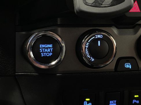 Used 2023 Toyota Tacoma TRD Sport w/ Advanced Technology Package AWD/4WD image 26