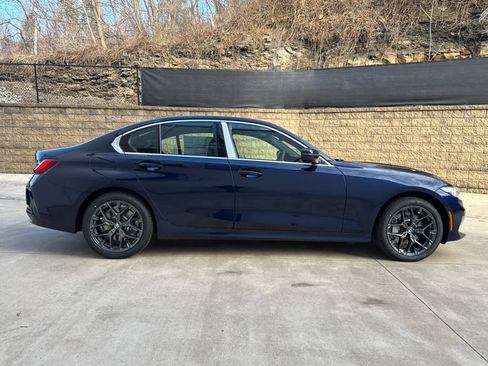 New 2026 BMW 330i xDrive Sedan w/ Convenience Package image 7