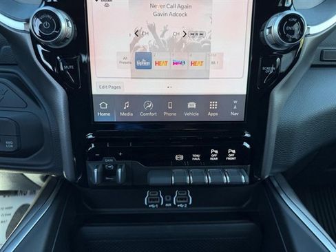 New 2026 RAM 2500 Big Horn AWD/4WD image 15