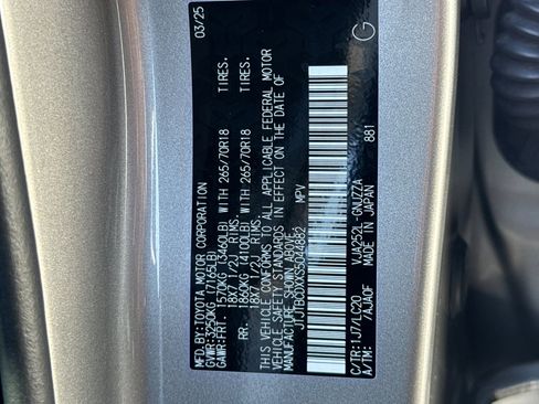 Used 2025 Lexus GX 550 image 24