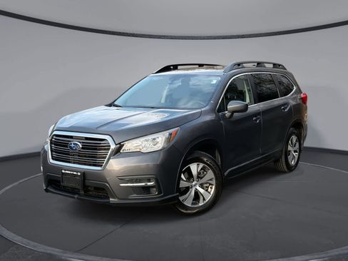 Used 2020 Subaru Ascent Premium w/ Convenience Package image 1