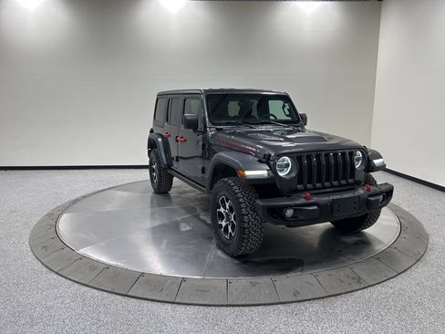 Used 2022 Jeep Wrangler Unlimited Rubicon w/ Dual Top Group AWD/4WD image 4