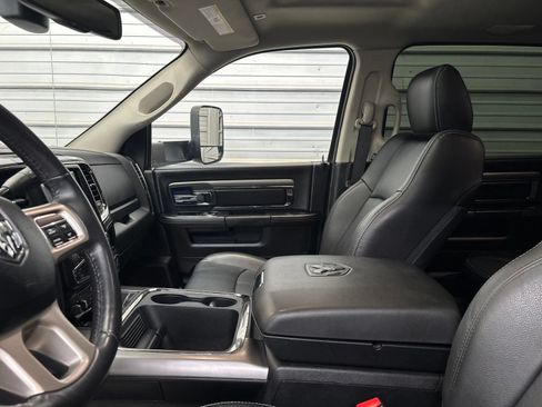 Used 2018 RAM 3500 Laramie w/ Sport Appearance Group AWD/4WD image 21