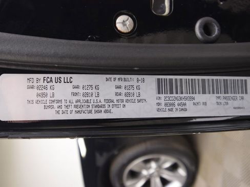 Used 2019 Dodge Challenger SXT image 28