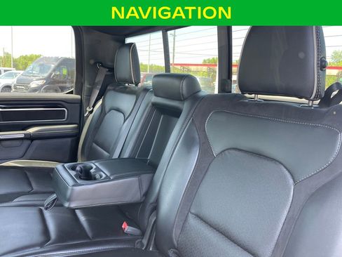 Used 2022 RAM 1500 Laramie AWD/4WD image 4