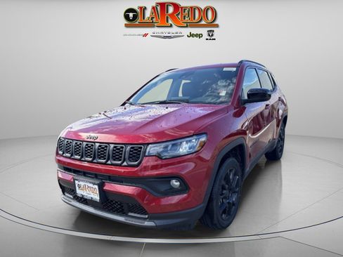 New 2026 Jeep Compass Latitude image 4