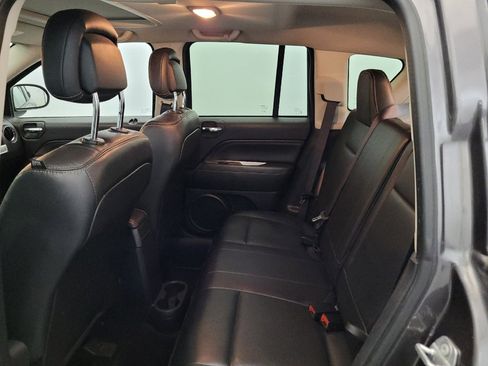 Used 2017 Jeep Compass High Altitude AWD/4WD image 18