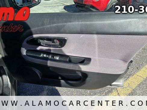 Used 2006 Subaru Impreza 2.5i AWD/4WD image 17