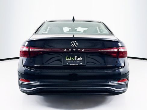 Used 2025 Volkswagen Jetta S FWD image 7