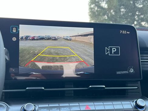 New 2026 Hyundai Kona SE image 19