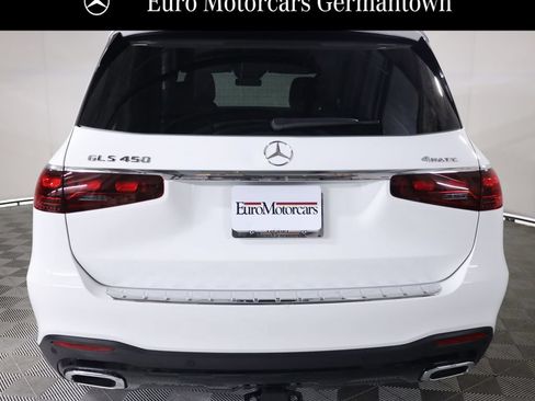 Used 2025 Mercedes-Benz GLS 450 4MATIC w/ AMG Line Exterior image 5