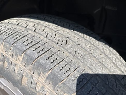 Used 2024 Jeep Wrangler Sport S image 6