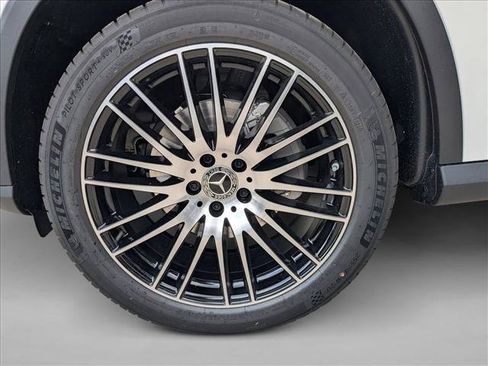 New 2026 Mercedes-Benz GLC 300 image 15