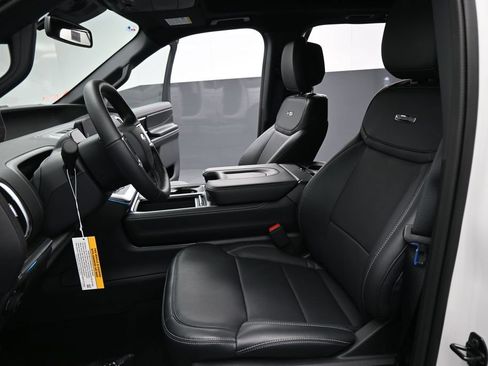 New 2026 Ford Expedition Max Platinum w/ Stealth Appearance Package AWD/4WD image 9