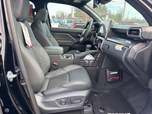 New 2026 Toyota Tacoma TRD Off-Road image 6