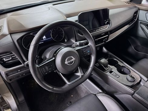 Used 2023 Nissan Rogue SL w/ SL Premium Package image 14