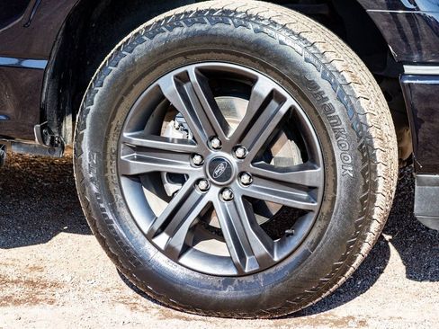 Used 2022 Ford F150 Lariat image 10