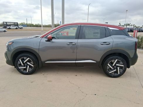 New 2026 Nissan Kicks SV FWD image 4