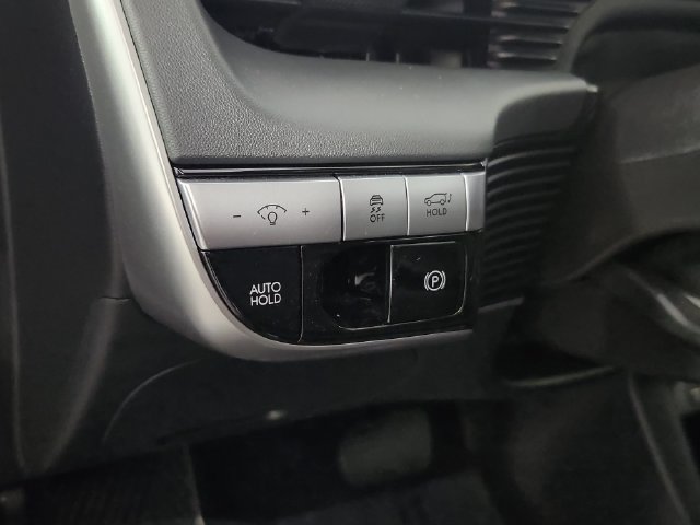 Certified 2024 Hyundai Ioniq 5 SEL AWD/4WD image 21