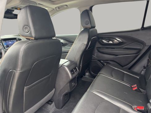 Used 2024 GMC Terrain AT4 w/ Infotainment Package II image 20