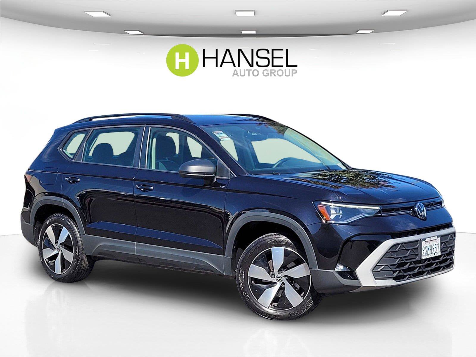 Certified 2025 Volkswagen Taos S AWD/4WD image 1