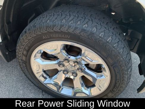 Used 2022 RAM 1500 Big Horn AWD/4WD image 14
