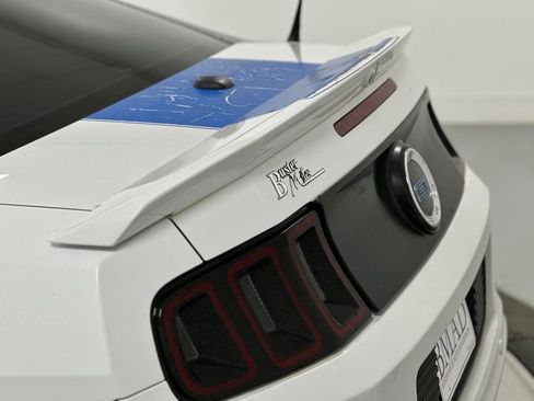 Used 2014 Ford Mustang GT Premium image 22